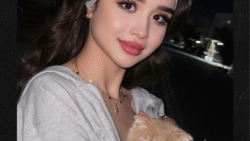 ملصق اسود عتيق عن الحضارة المصرية القديمة_20251018_234954_0000