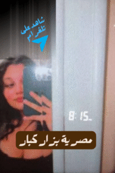 بوستر فيلم بسيط خلفية سوداء صورة ظل شخص _20251103_023803_0000