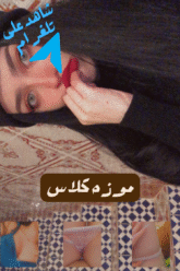 بوستر فيلم بسيط خلفية سوداء صورة ظل شخص _20251105_030707_0000